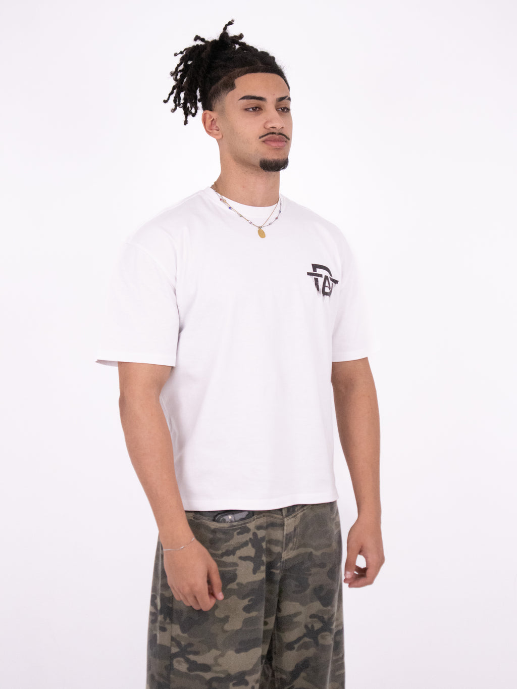 VANDAL White